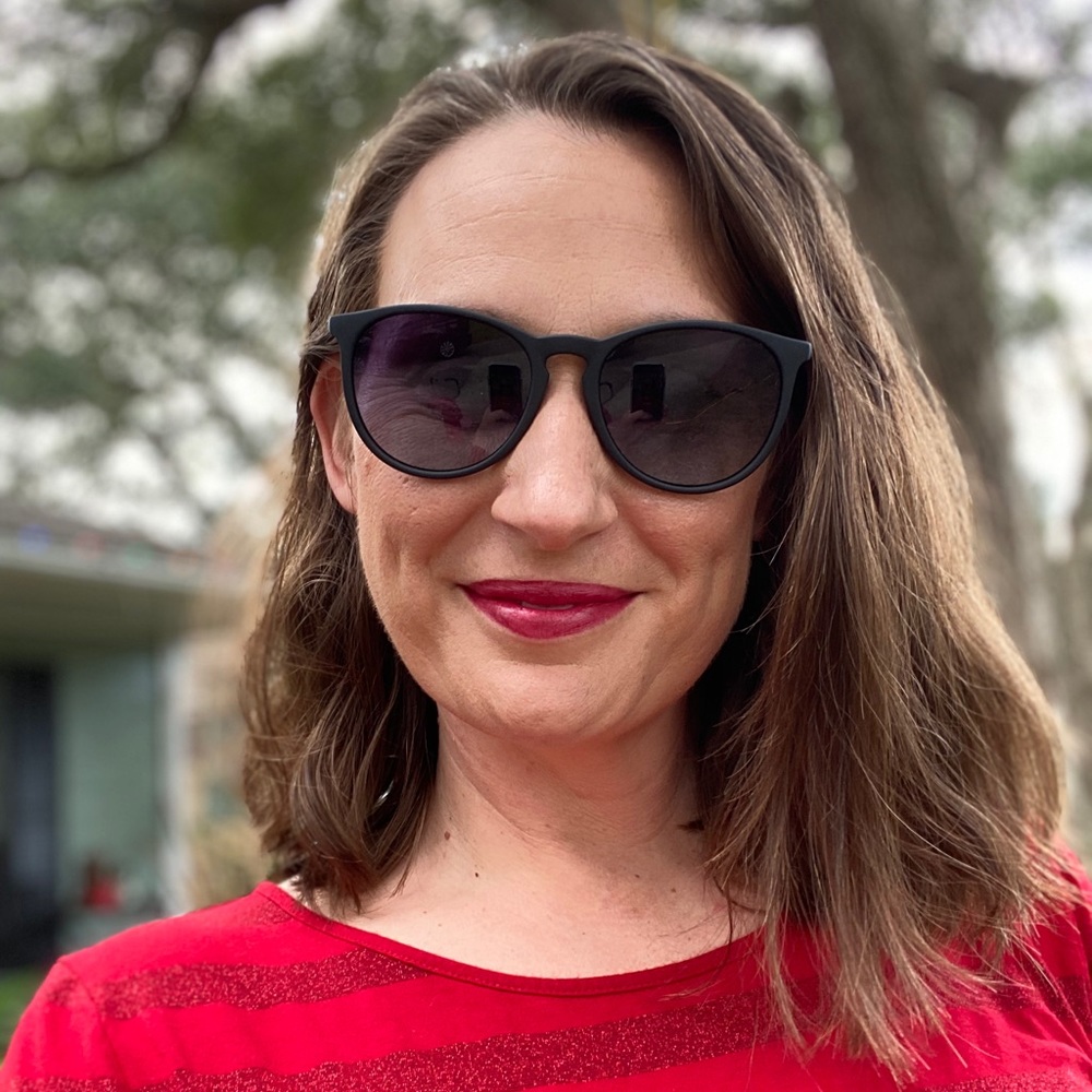 Meet your Posher, Amanda